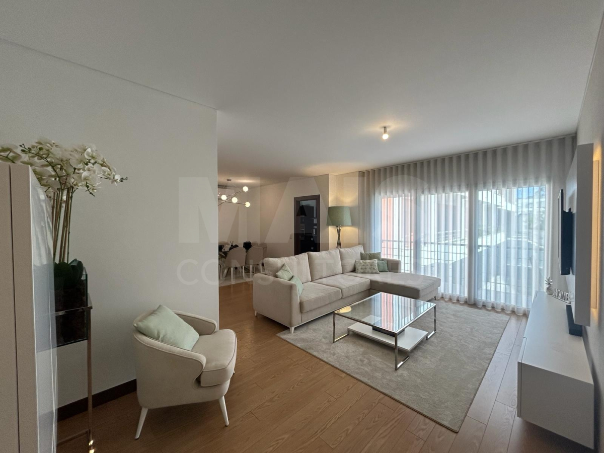 2 bedroom apartment Quinta da Oliveira Privileged location